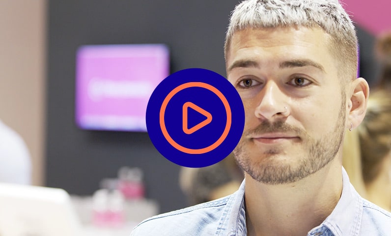 Article with ideas for nail business names