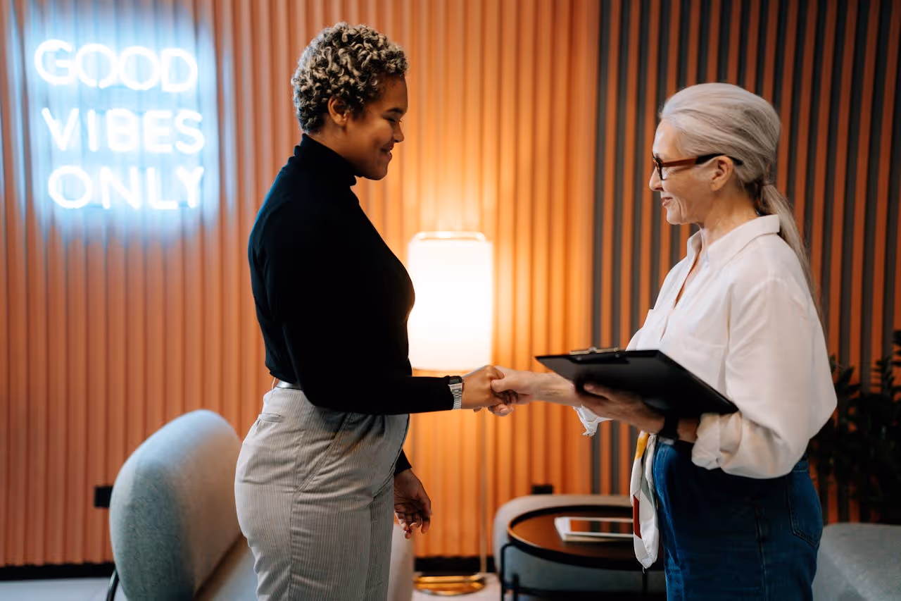 Interview Questions for Hairdressers: Technical & Business Acumen