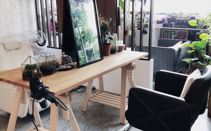 Rustic hair salon interior design