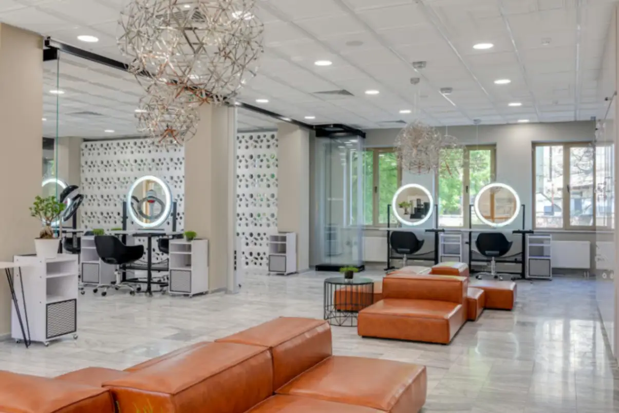 25+ Salon Waiting Area Ideas: Modern, Luxury & Small Spaces (2026)