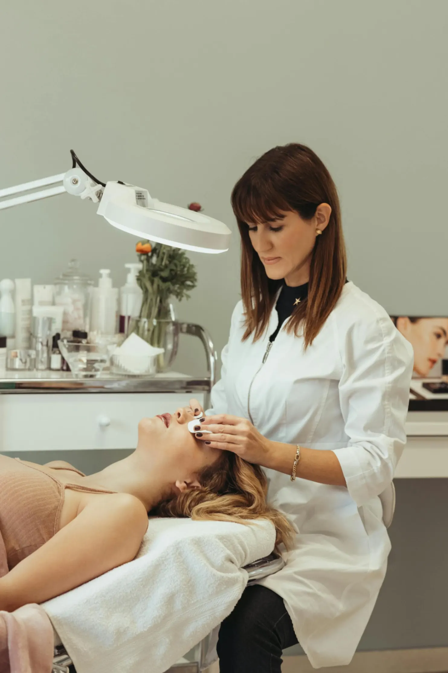 Esthetician Bio: Tips and Examples to Showcase Your Expertise