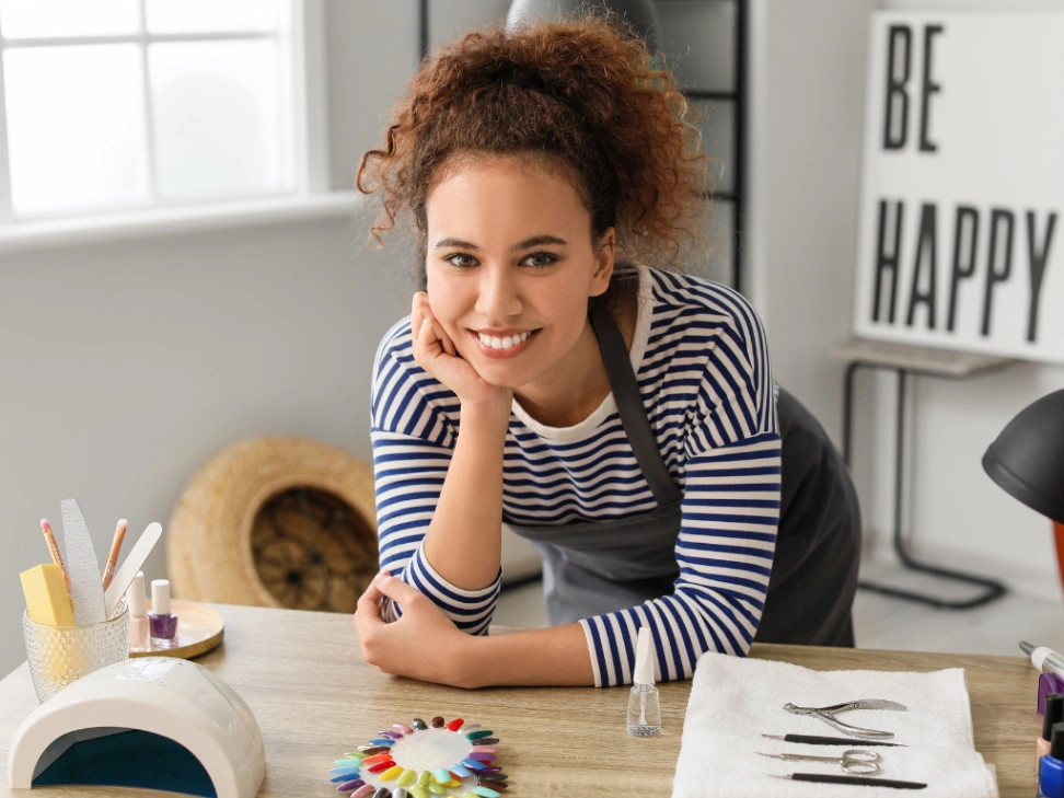 How to Offer Discounts Without Hurting Your Nail Salon’s Pricing