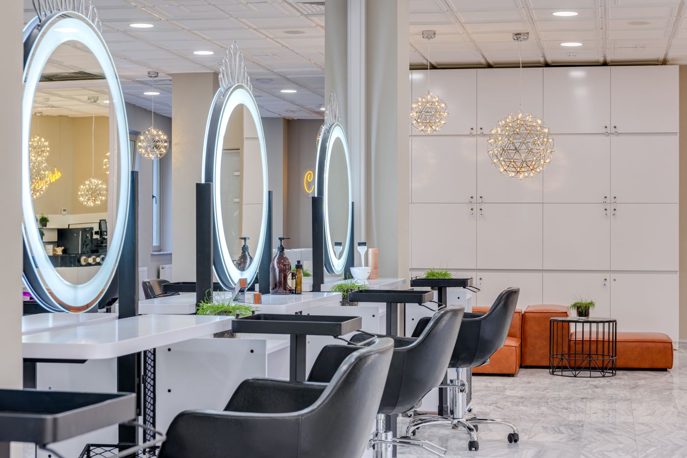 Cutting Salon & Barber Energy Costs: Ultimate Guide