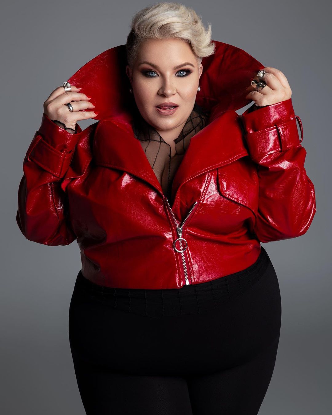 Naja-Nail-Guru-with-jacket