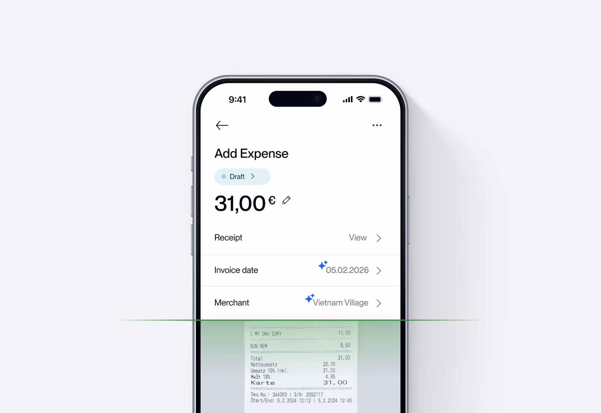 Circula app screen for adding an expense, displaying amount of 31.00€, receipt and invoice date, and merchant details.