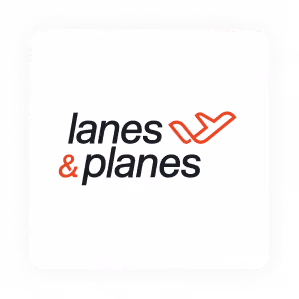 Logo mit dem Text 'lanes & planes', wobei das '&' und ein stilisiertes Flugzeugsymbol rot sind.