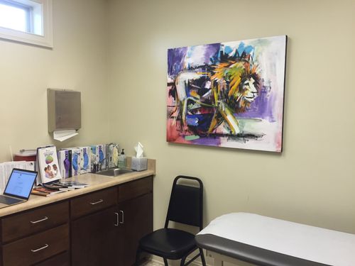 lion painting in doctors office