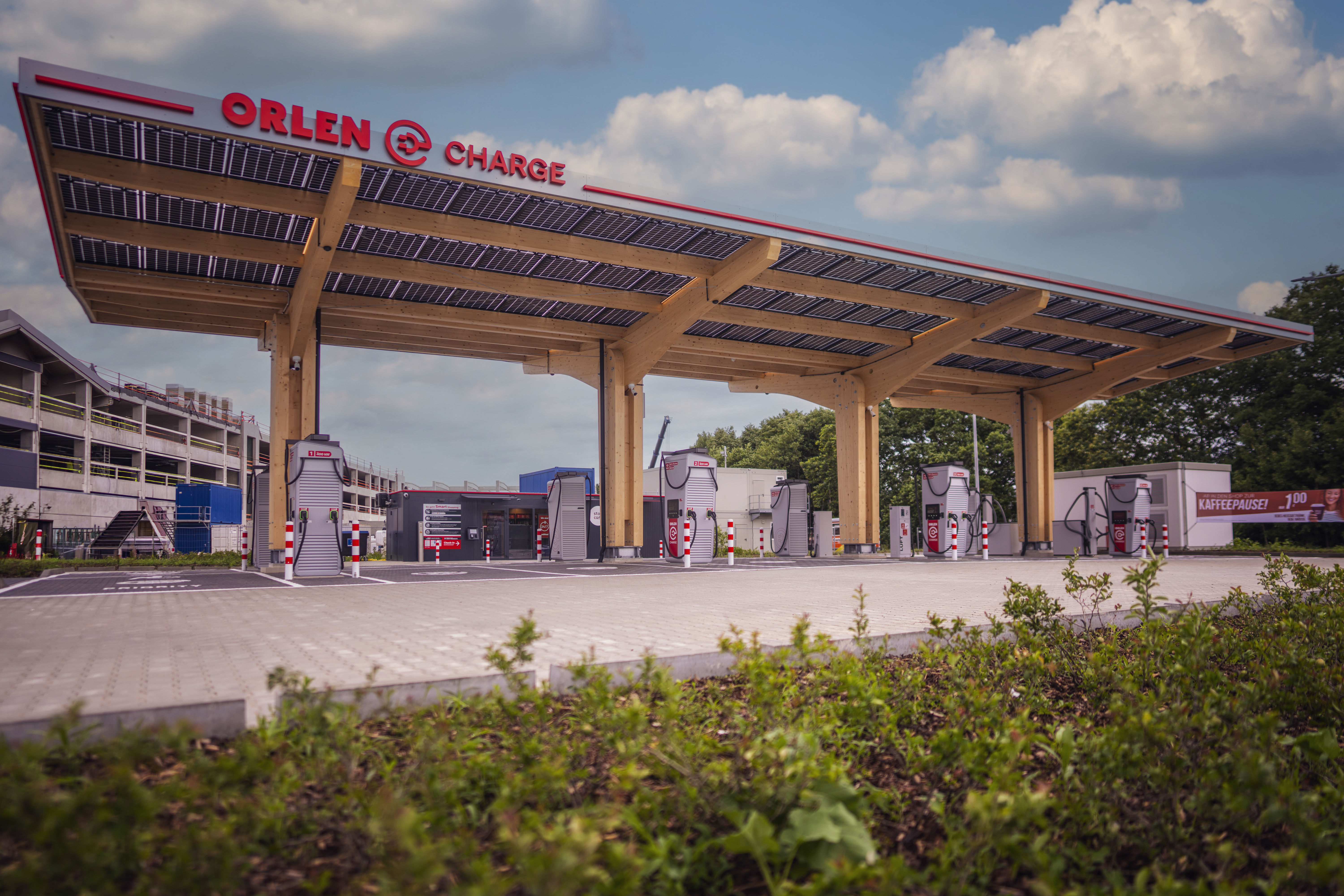 The FLEXBOX Enables Fast and Standardised EV Charging Deployment for ORLEN