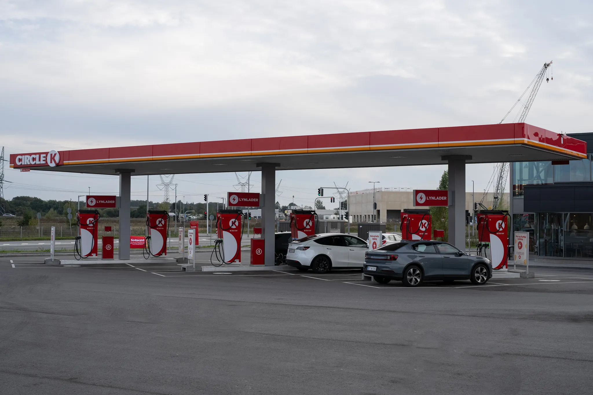 Circle K tests intelligent energy management across 1,000 charge points