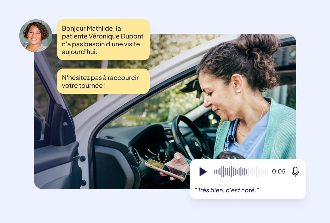 Famedly TI-Messenger im Einsatz bei Pflegediensten: Pflegekraft erhält eine Sprachnachricht und Textnachricht zur Änderung ihrer Route, während sie im Auto sitzt.