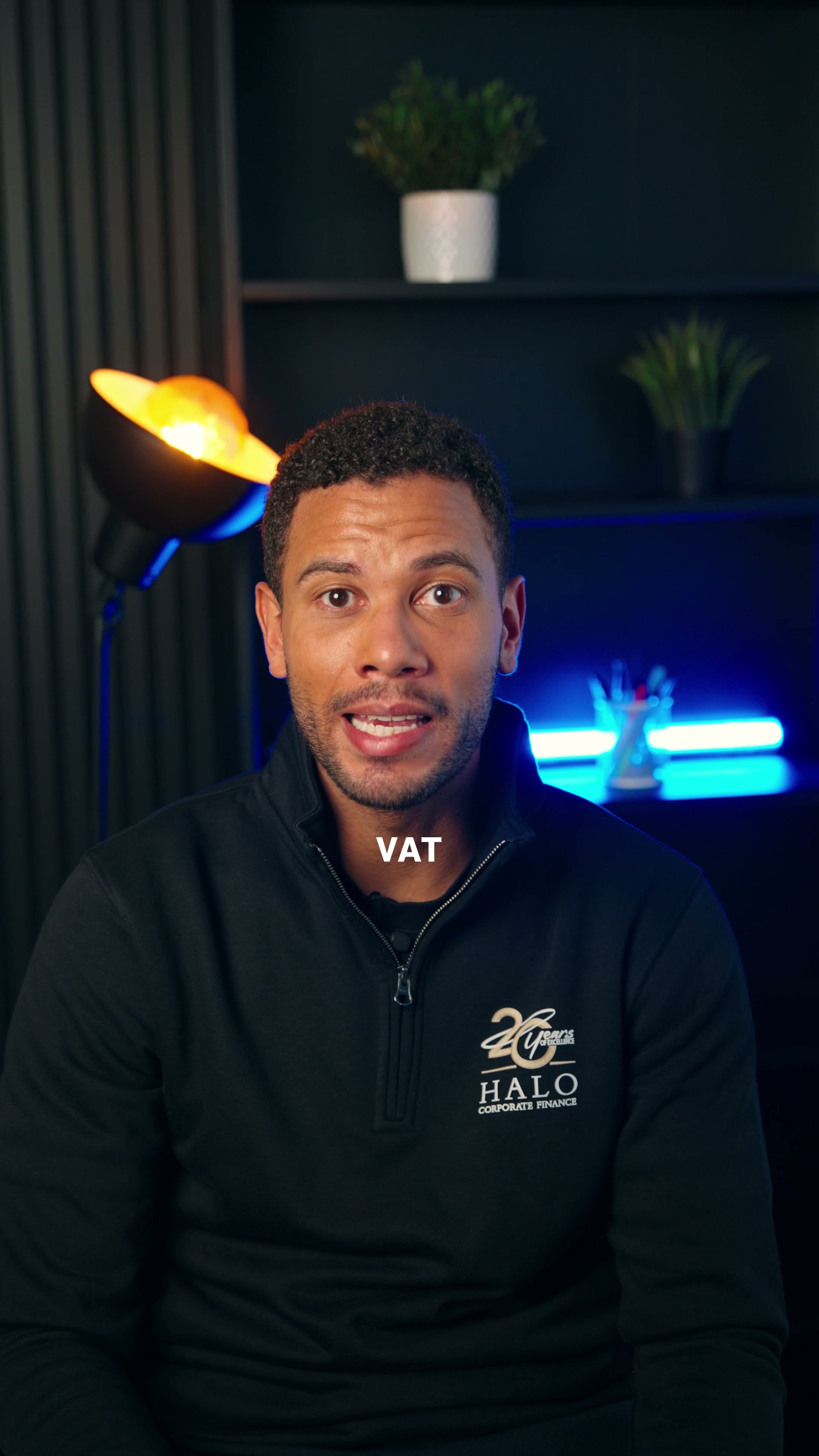 Halo Finance advert on a VAT bill falling due without the cash