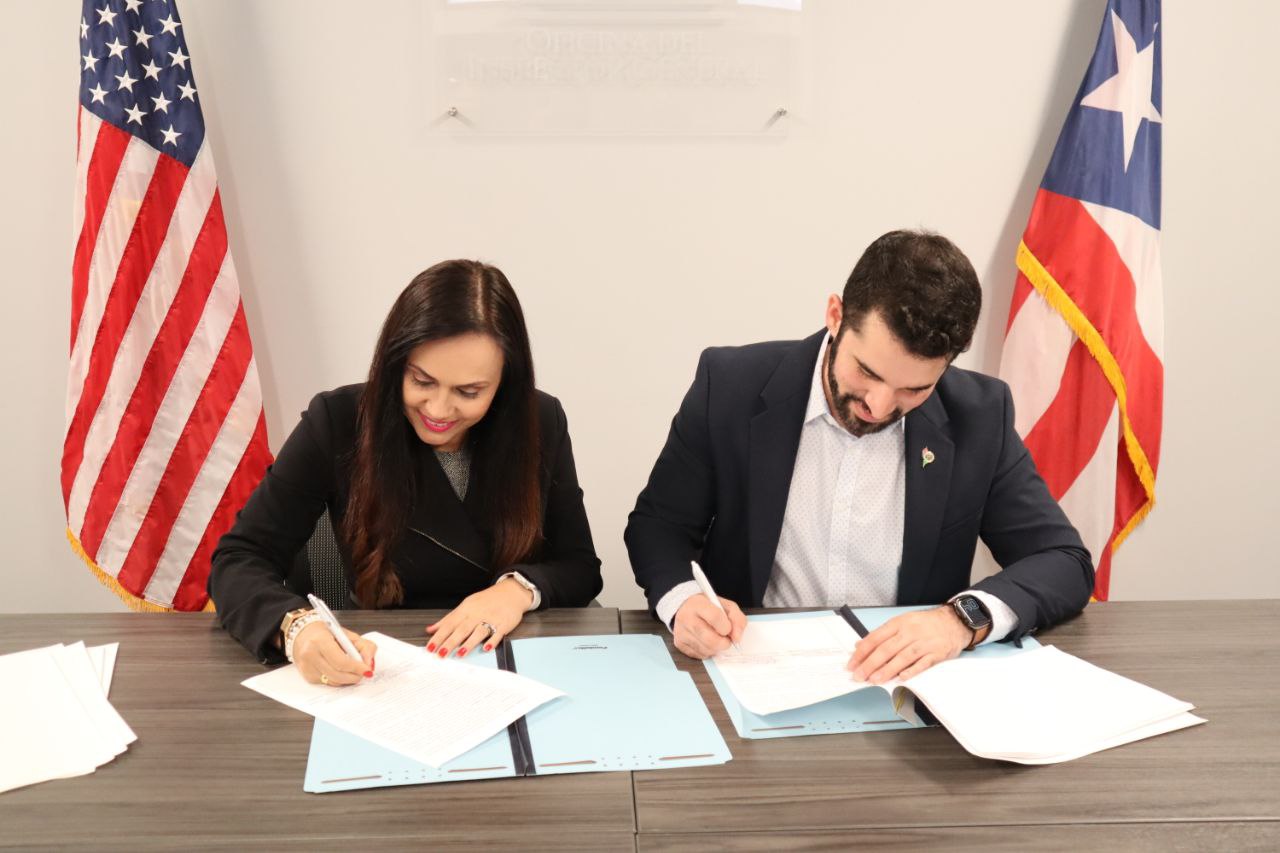 Fachada del Puerto Rico Innovation & Technology Service en Hato Rey, Puerto Rico