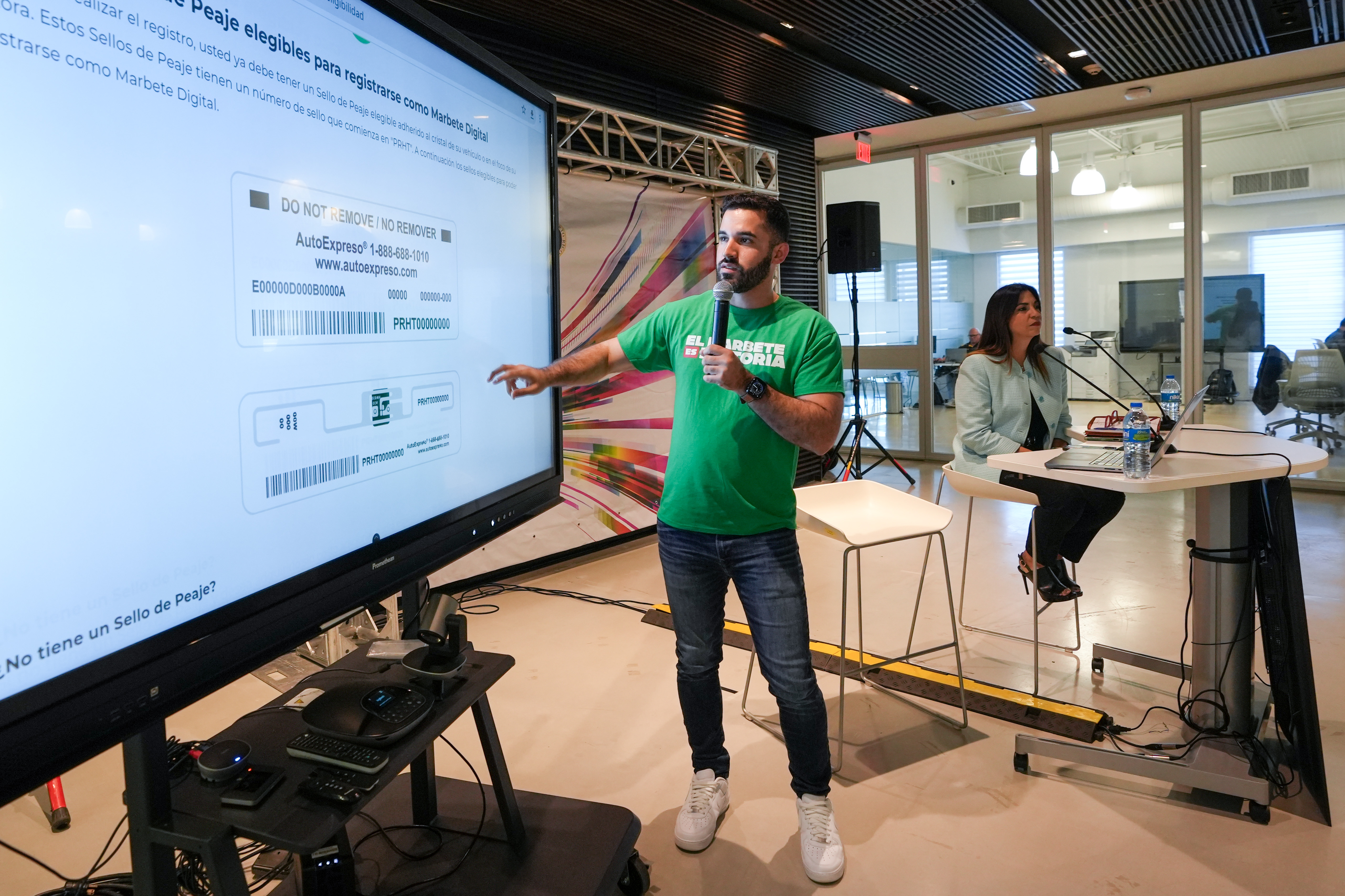 Fachada del Puerto Rico Innovation & Technology Service en Hato Rey, Puerto Rico