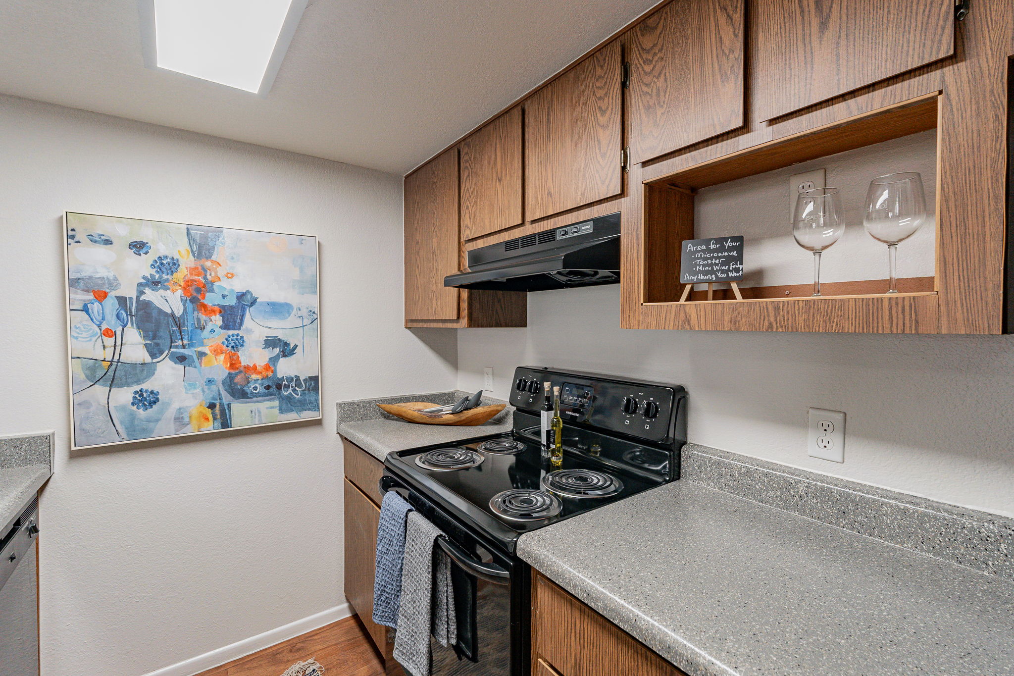 Furnished apartment interior shown in the official Club Valencia gallery.