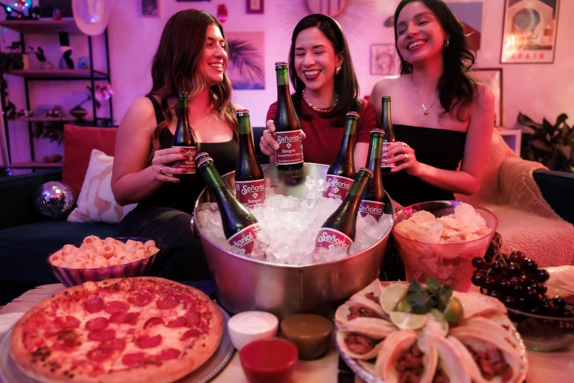 Restaurant with Live Band