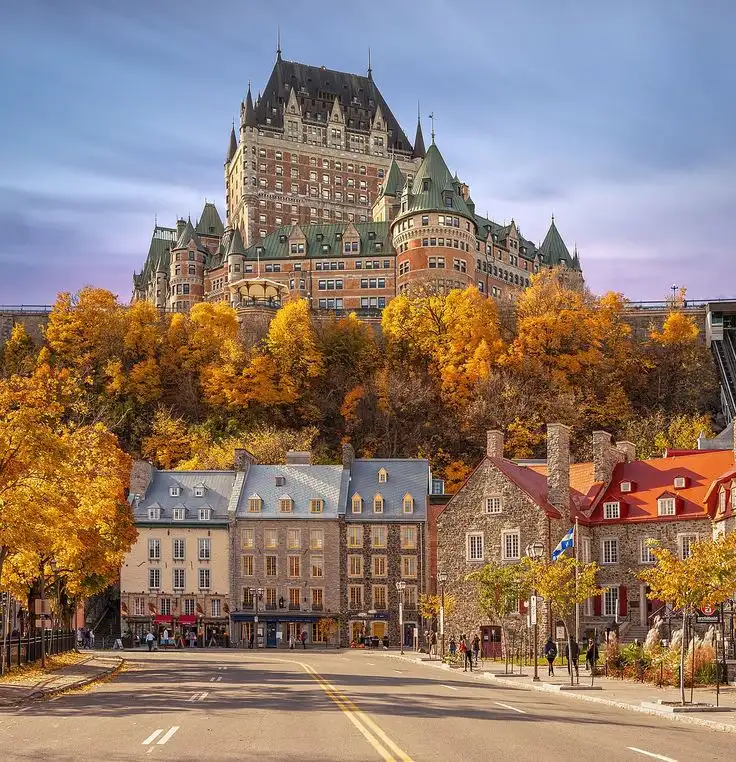Vieux Québec vue montagne