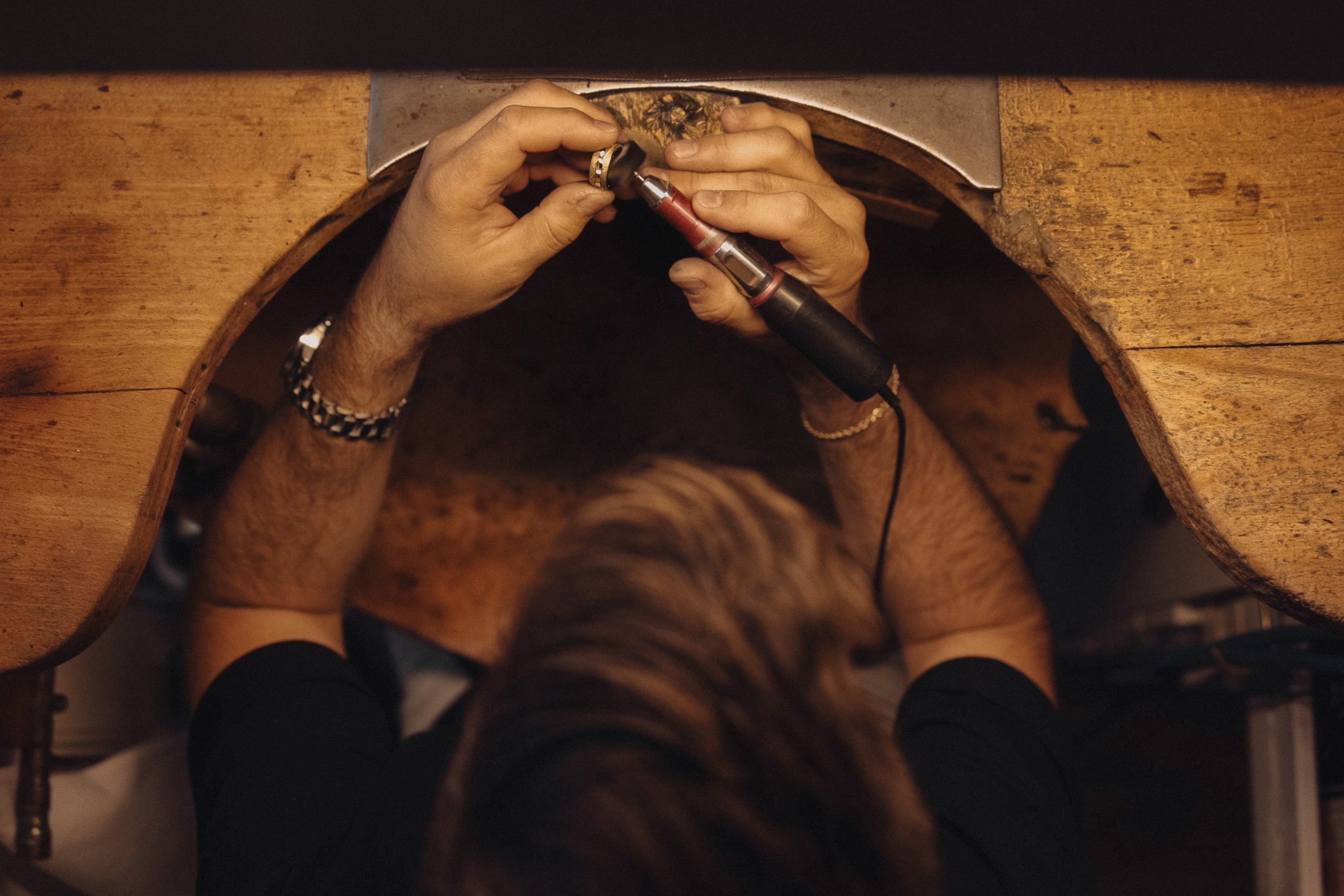 Arbeitsplatz, Ring, Anfertigung