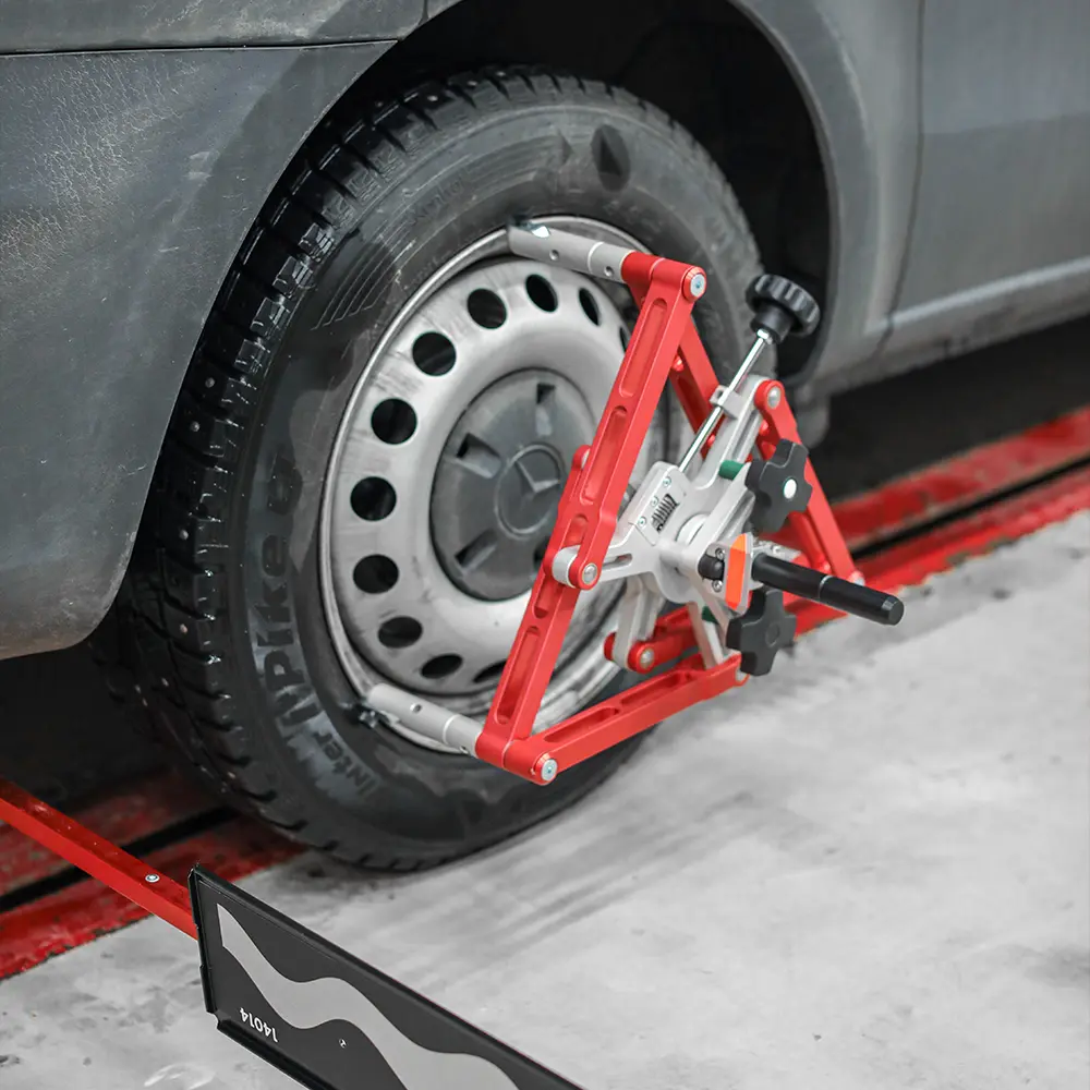 Wheel clamps small wheels