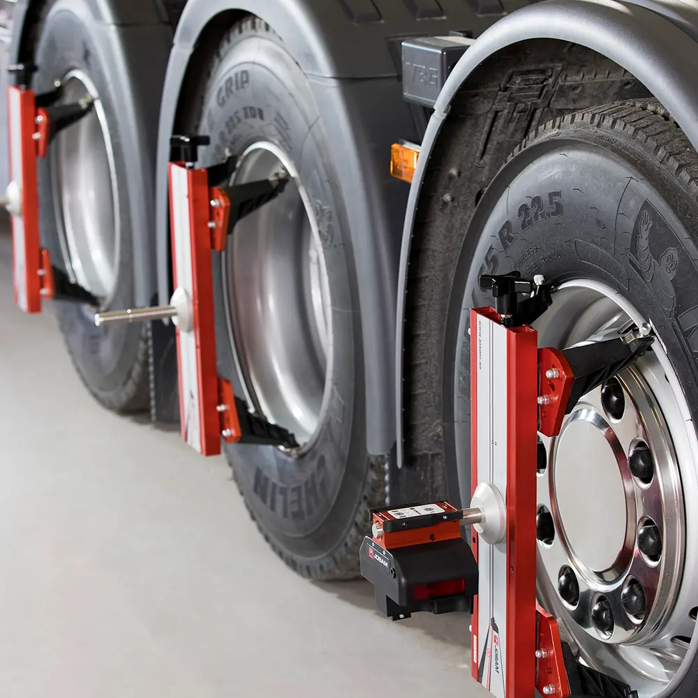 i-track standard wheel clamps
