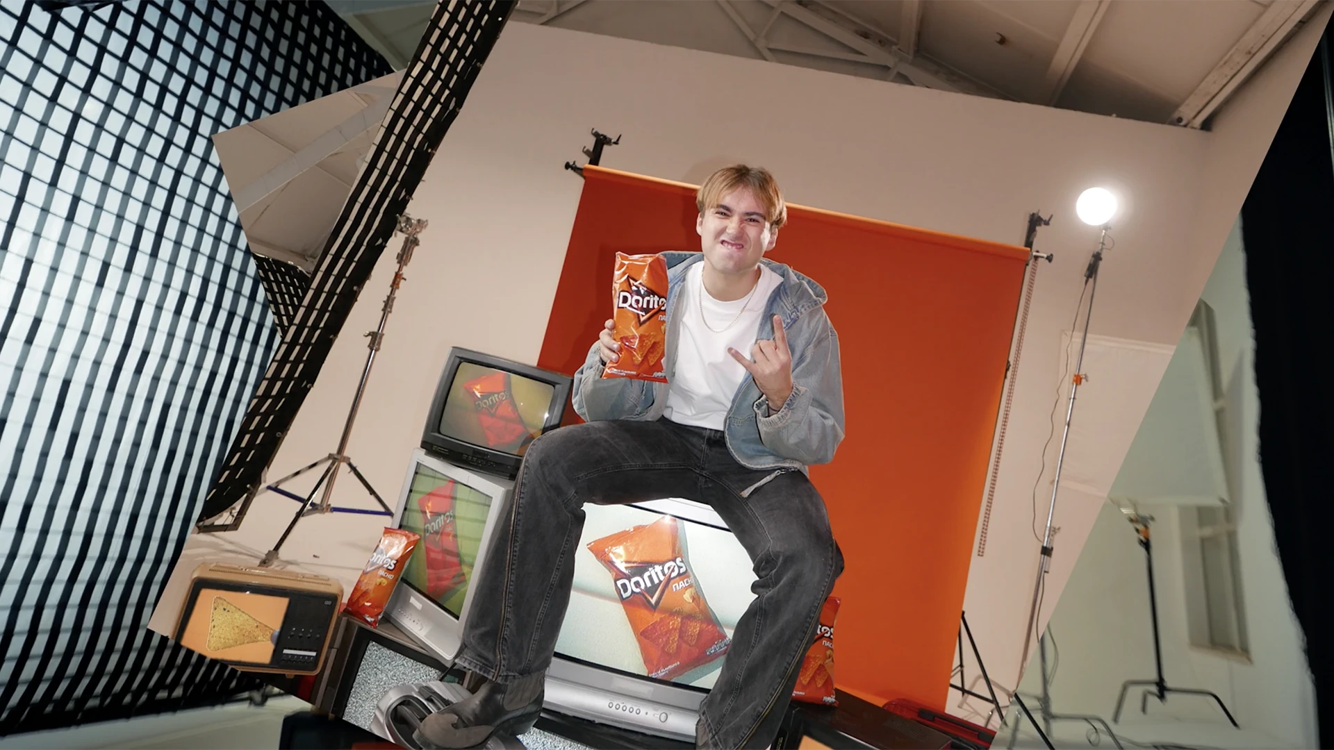 DORITOS