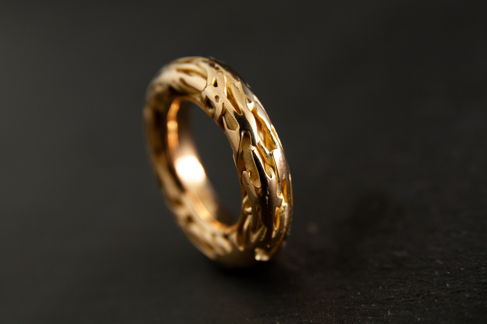 Damenring in Gelbgold 750 "Vogelnest"