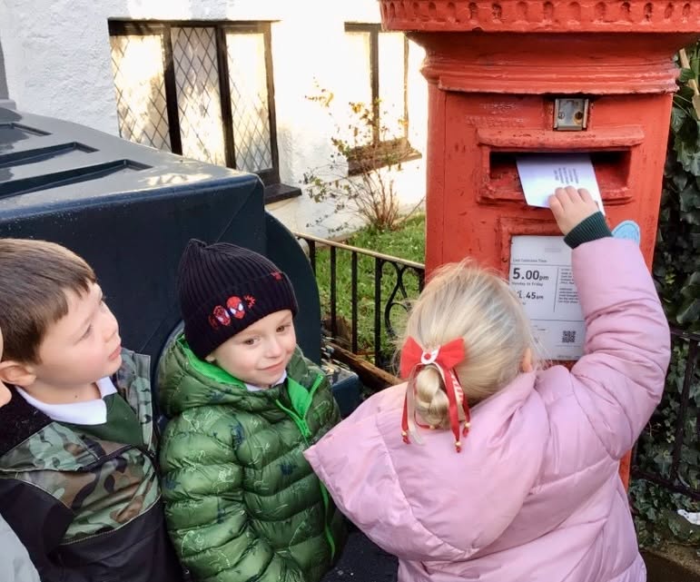 1087635278051971_1417516453711715