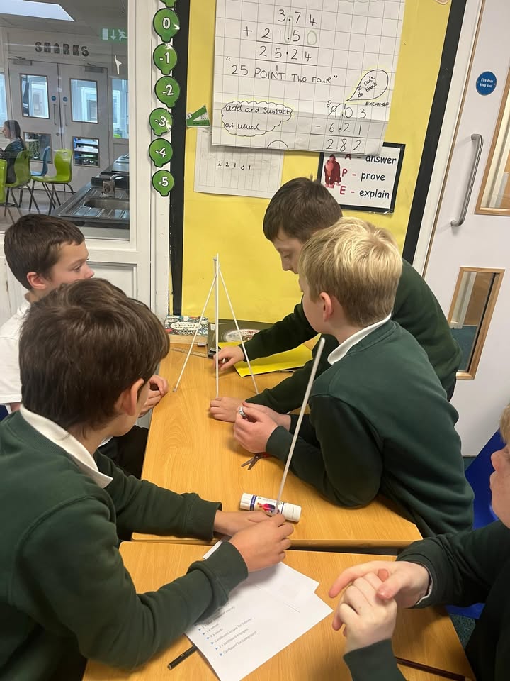 1087635278051971_1457955356334491