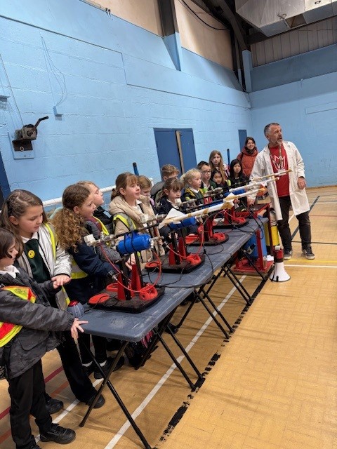 1087635278051971_1476891174440909