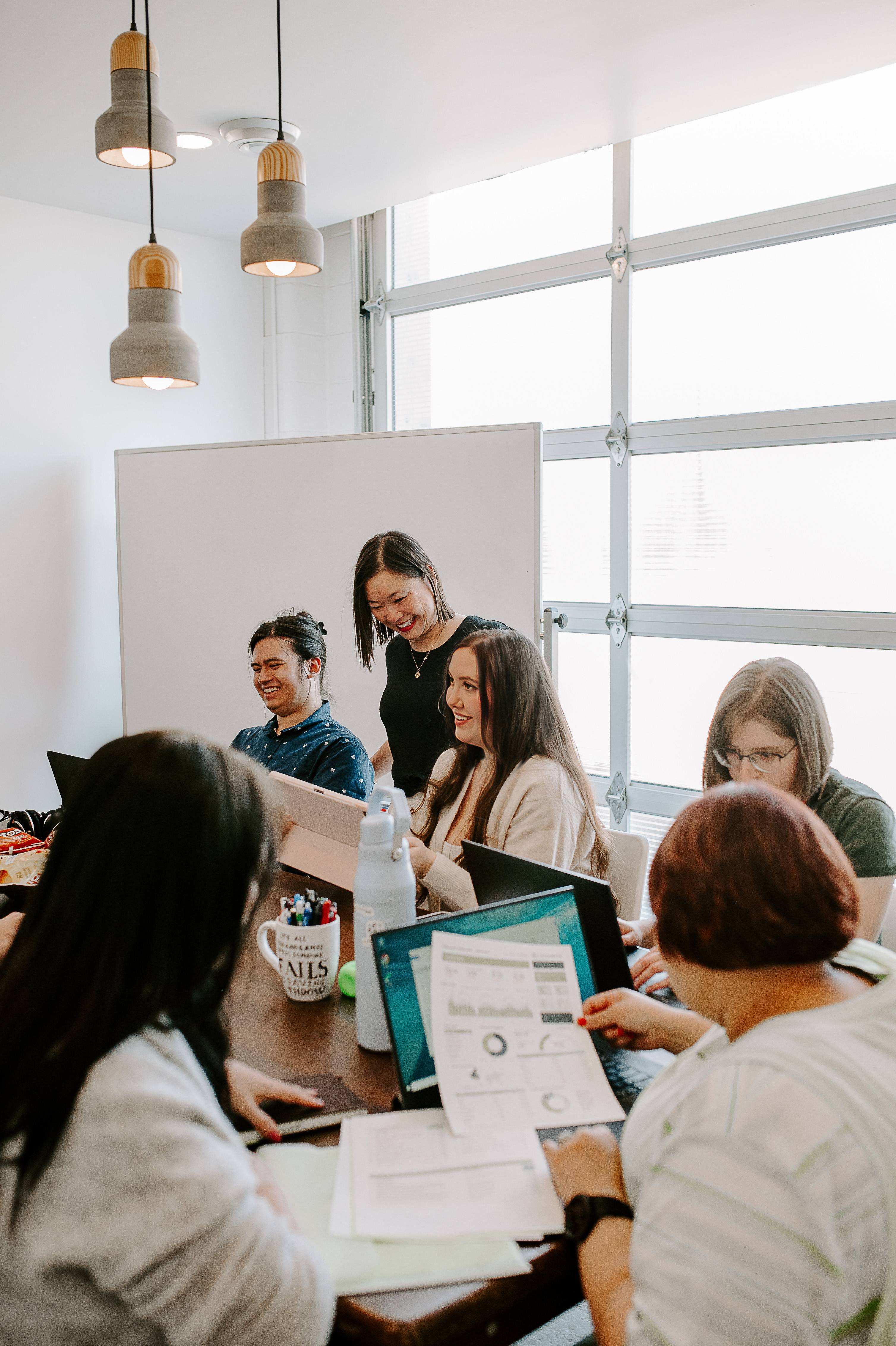 Team collaboration on CMS and digital experience strategy at Kickbyte