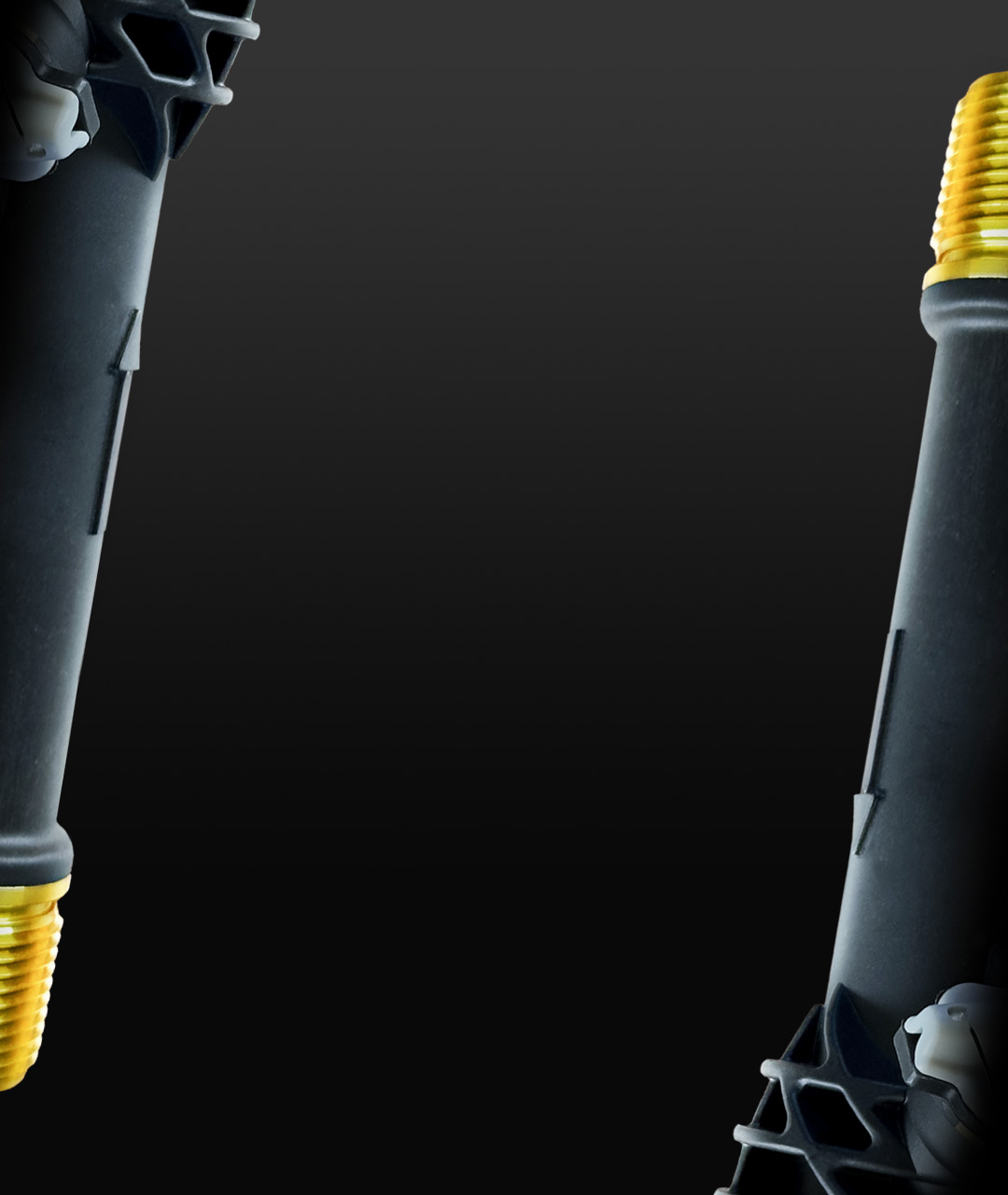 Two Umeter N-Lines on opposing sides with the center of a dark background left open.