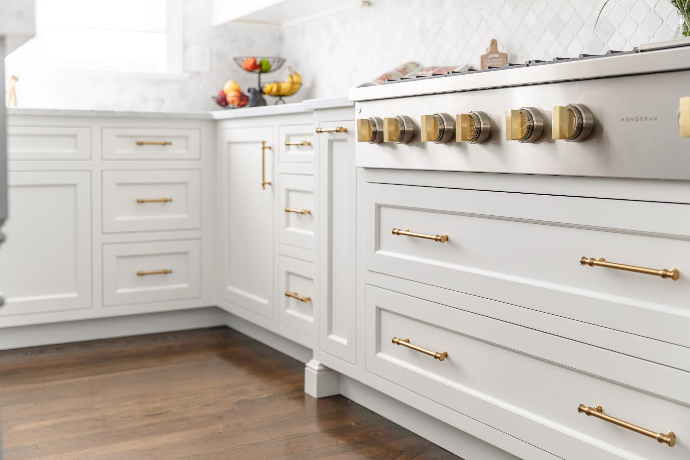Four Reasons Custom Kitchen Cabinets Are Worth the Cost (And the Times They’re Not)