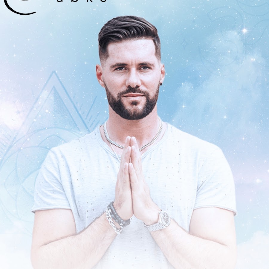 Spiritual teacher and founder of 4D University sharing wisdom on heart consciousness, self-mastery, and kundalini awakening.