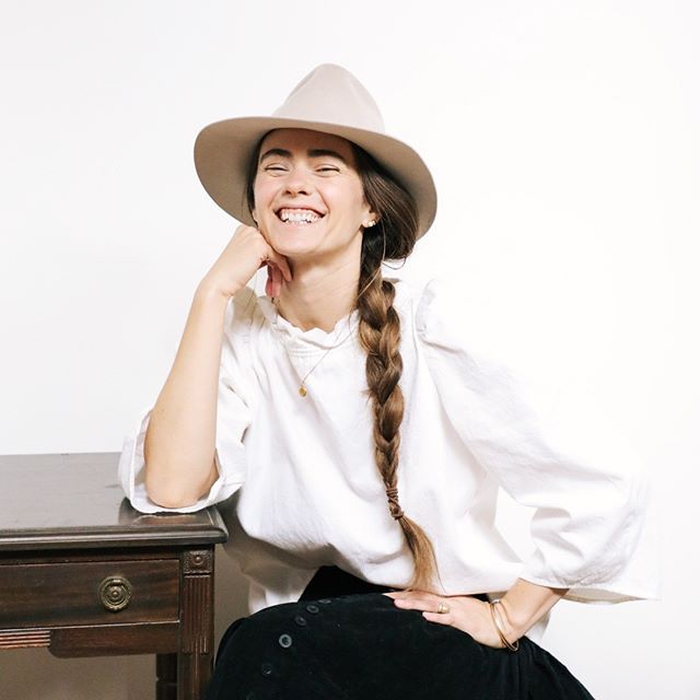 Connecting familiars and fostering soulful adoption. Mystical devotion to animal kinship and spiritual guardianship.