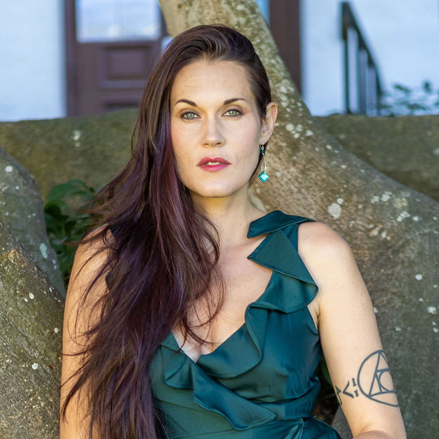 Modern spiritual teacher offering tools for shadow work, emotional healing, and radical self-awareness.