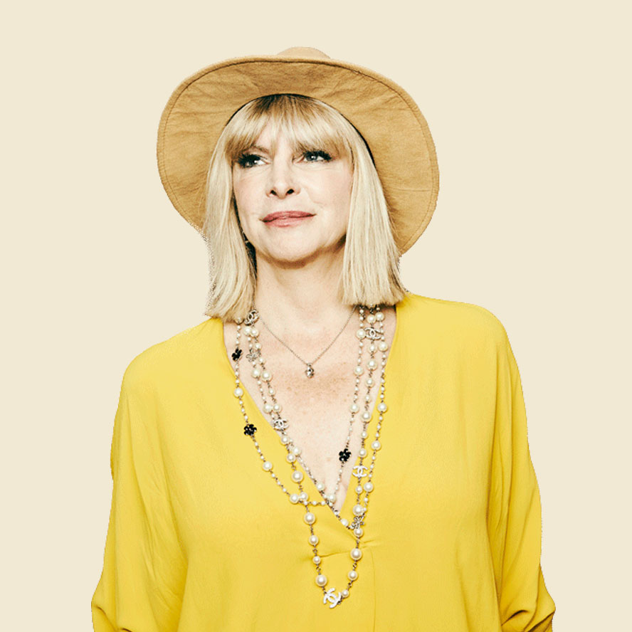 Therapist and creator of Rapid Transformational Therapy. Her method rewires beliefs and unlocks inner power.