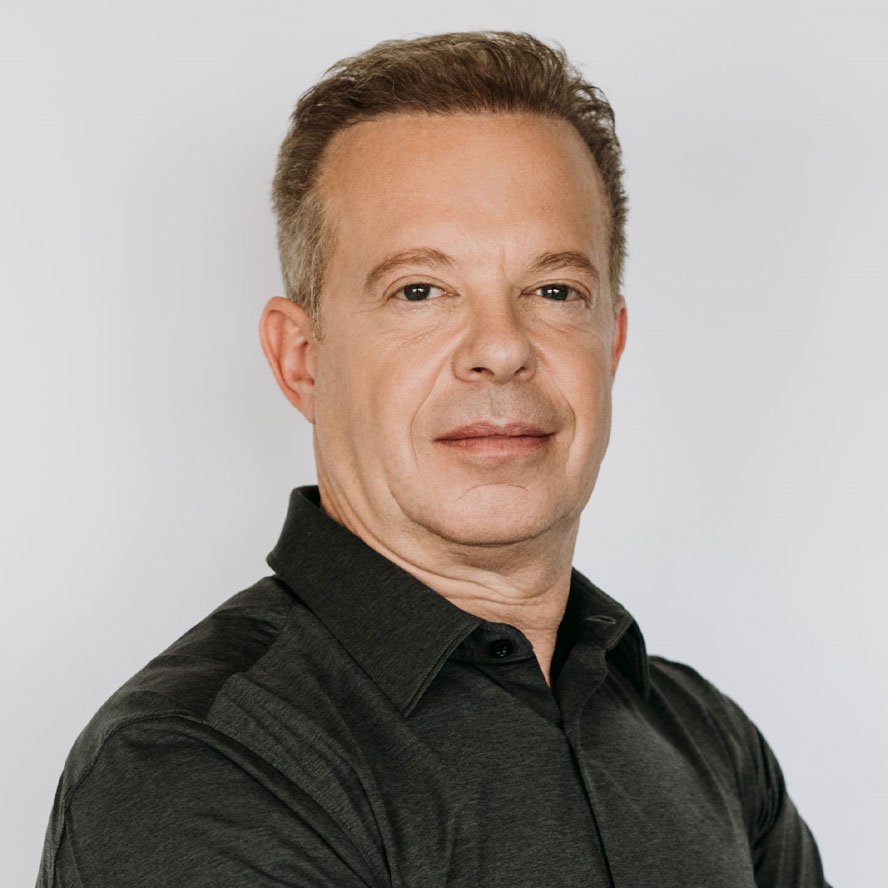 Neuroscientist and author teaching how to rewire the brain and create reality through meditation, emotion, and quantum focus.