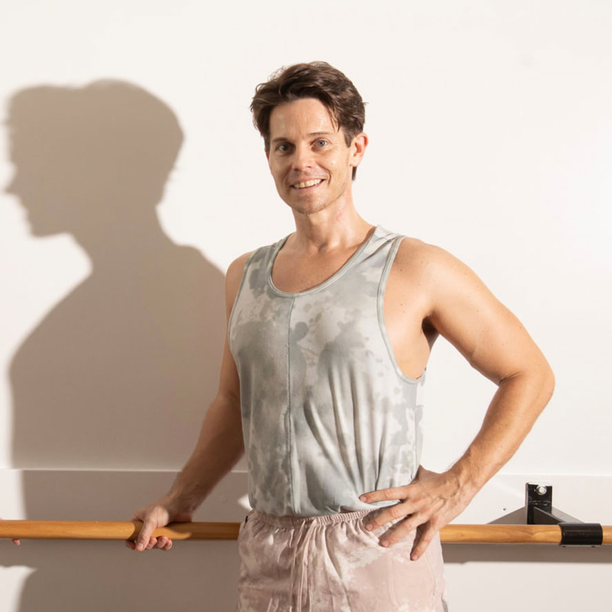 Yoga teacher blending movement, mysticism, and embodiment. Classes for strength, stillness, and spiritual integration.