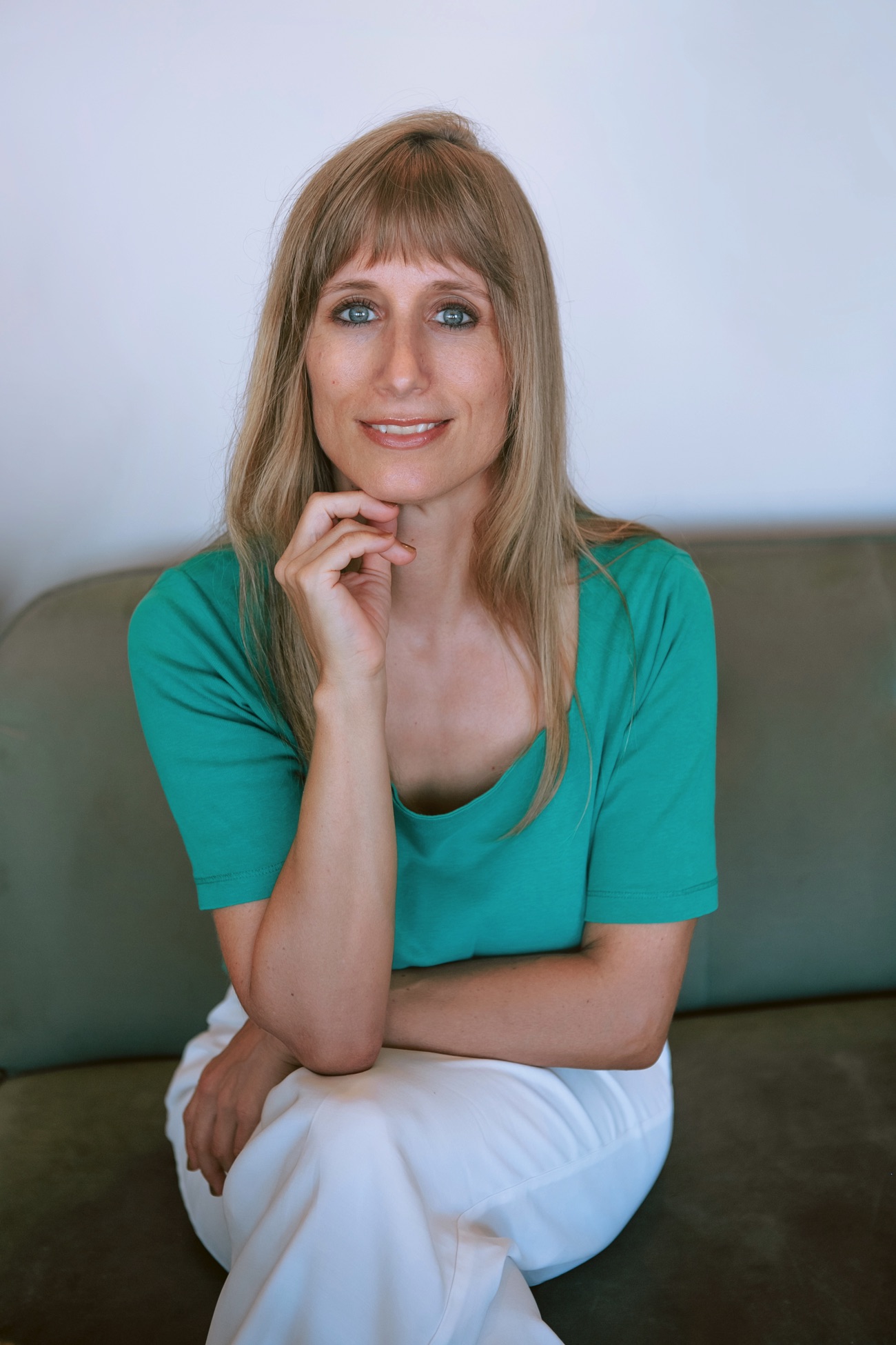 Sabine Bausch, relationship coach, listening