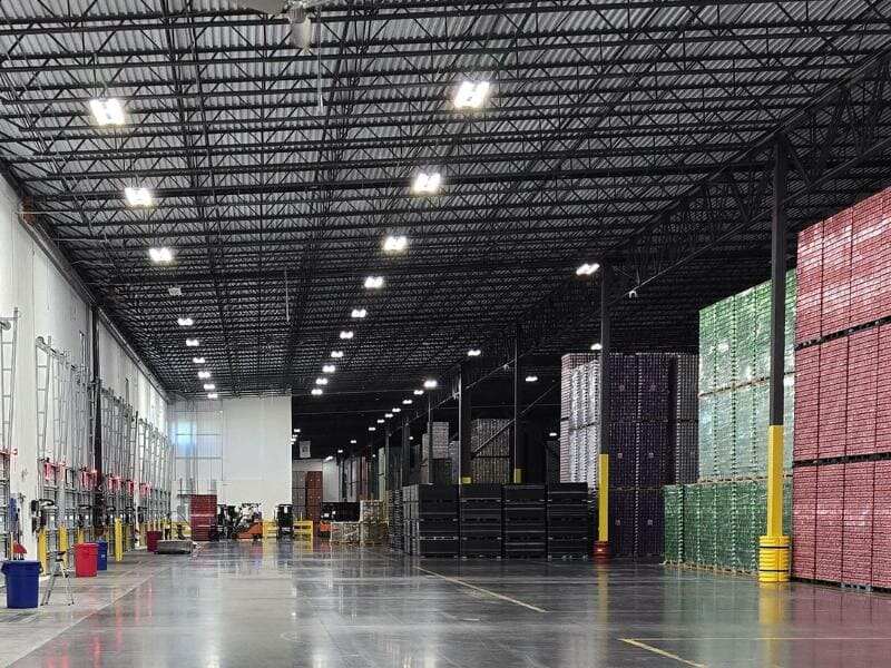Inside Buske Logistics fulfillment center and 3PL warehouse facility in Tampa, FL