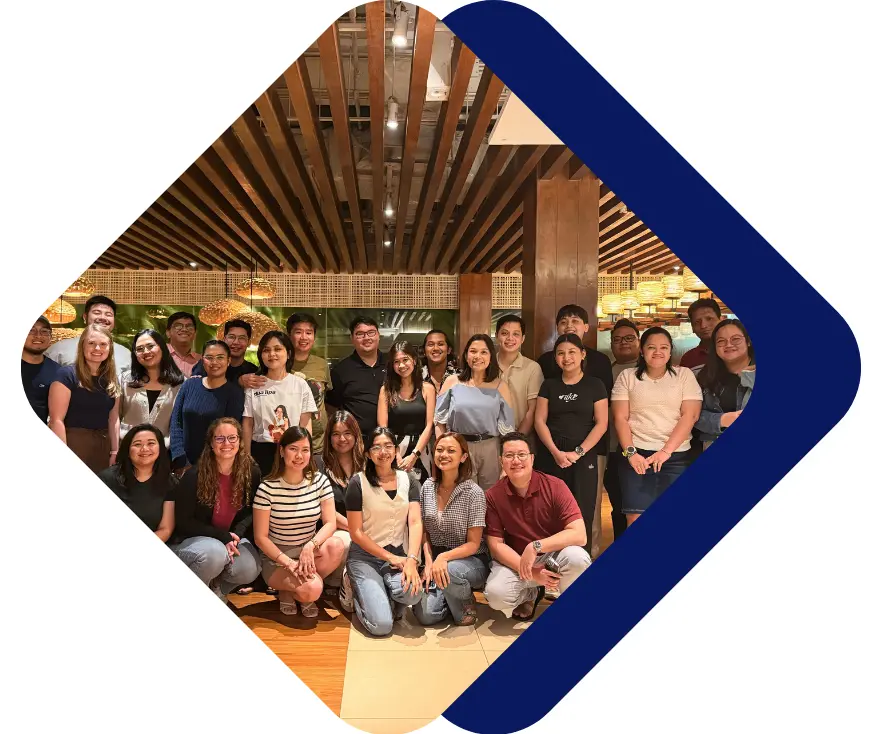 Group photo of Netgain's expert support team and consultants.