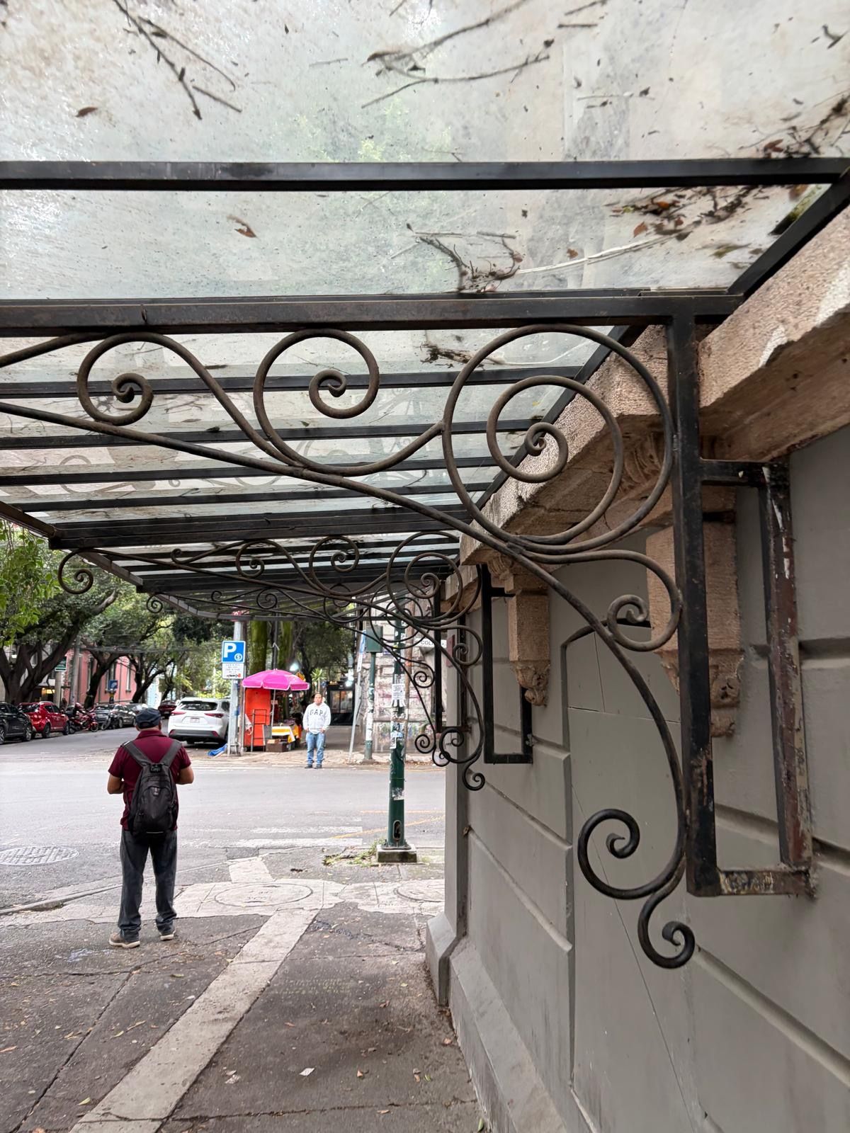 Mexico City spirals (2/3)