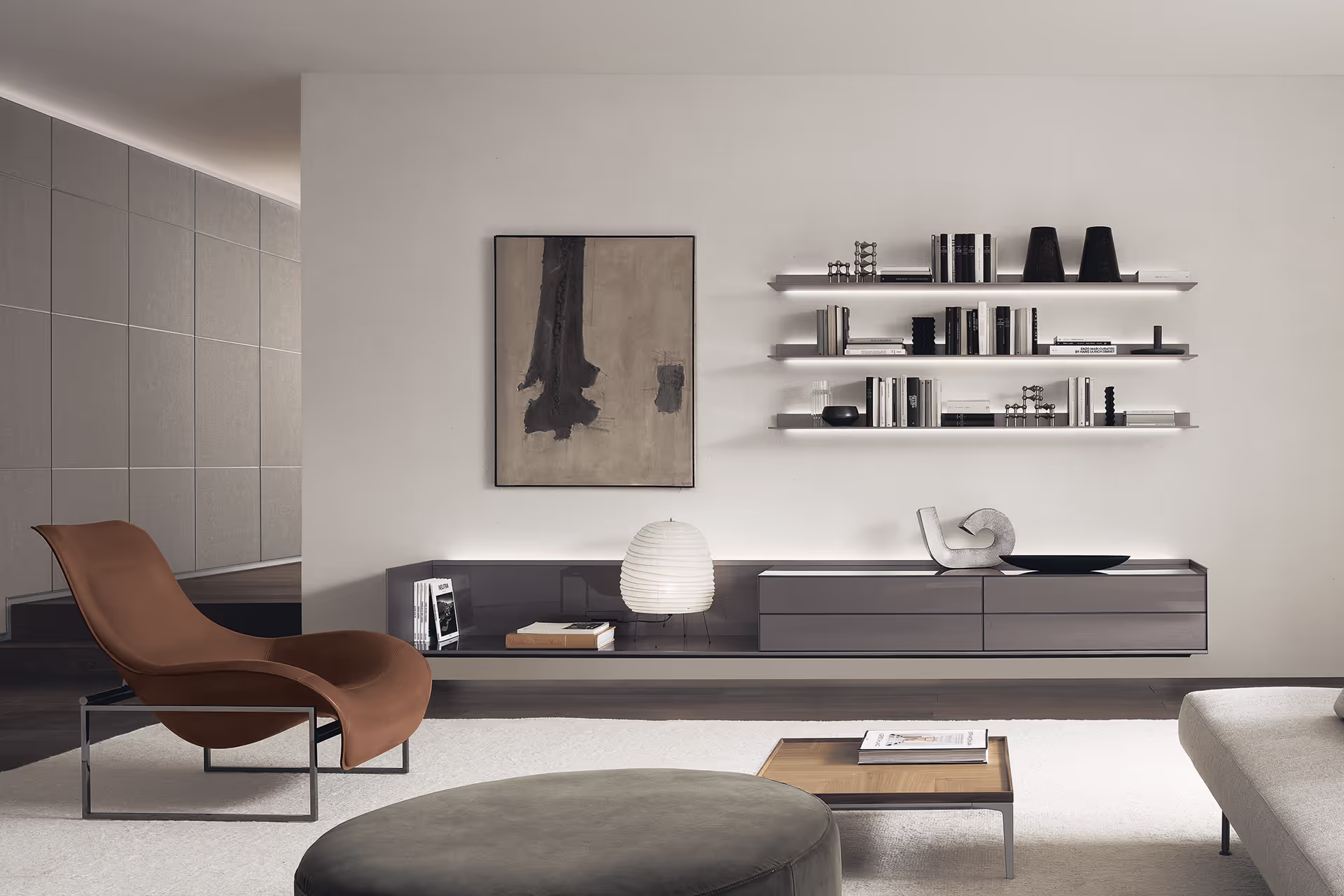 Wandregal des Herstellers Rimadesio in einem Wohnzimmer Setting