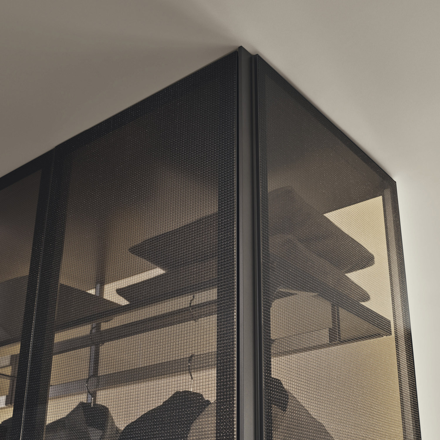 Cover Night Freestanding 1 Walk-in closet