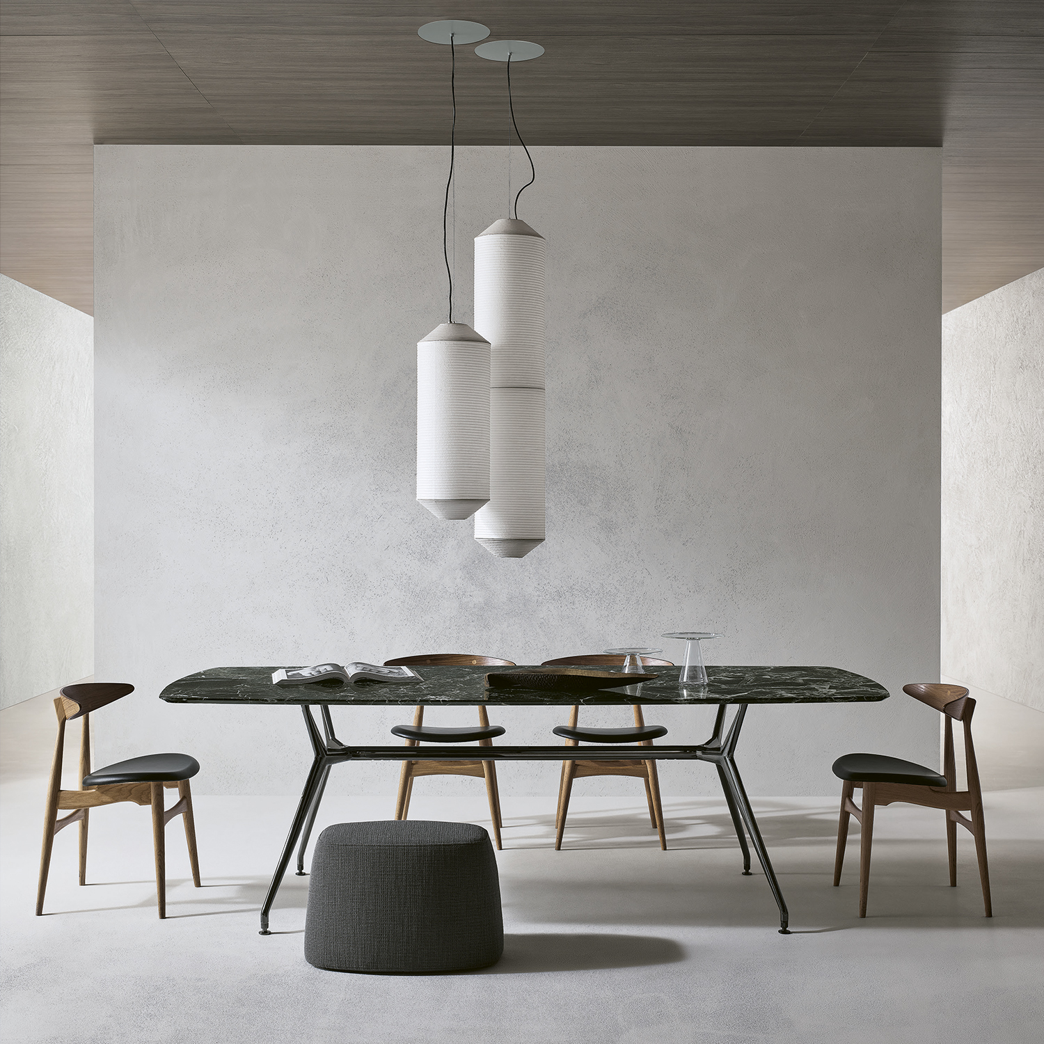 Manta 1 Dining Table