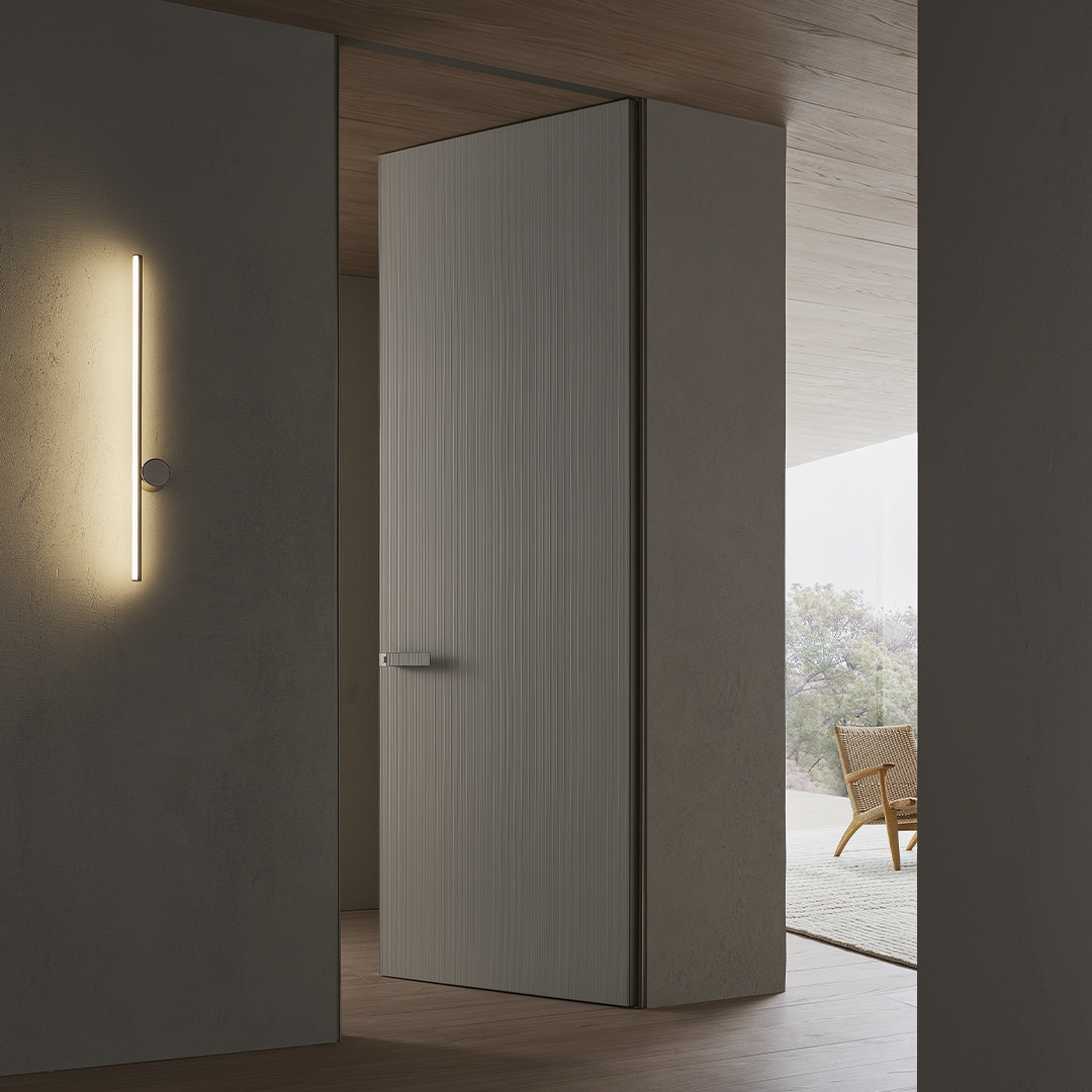 Moon 1 Door