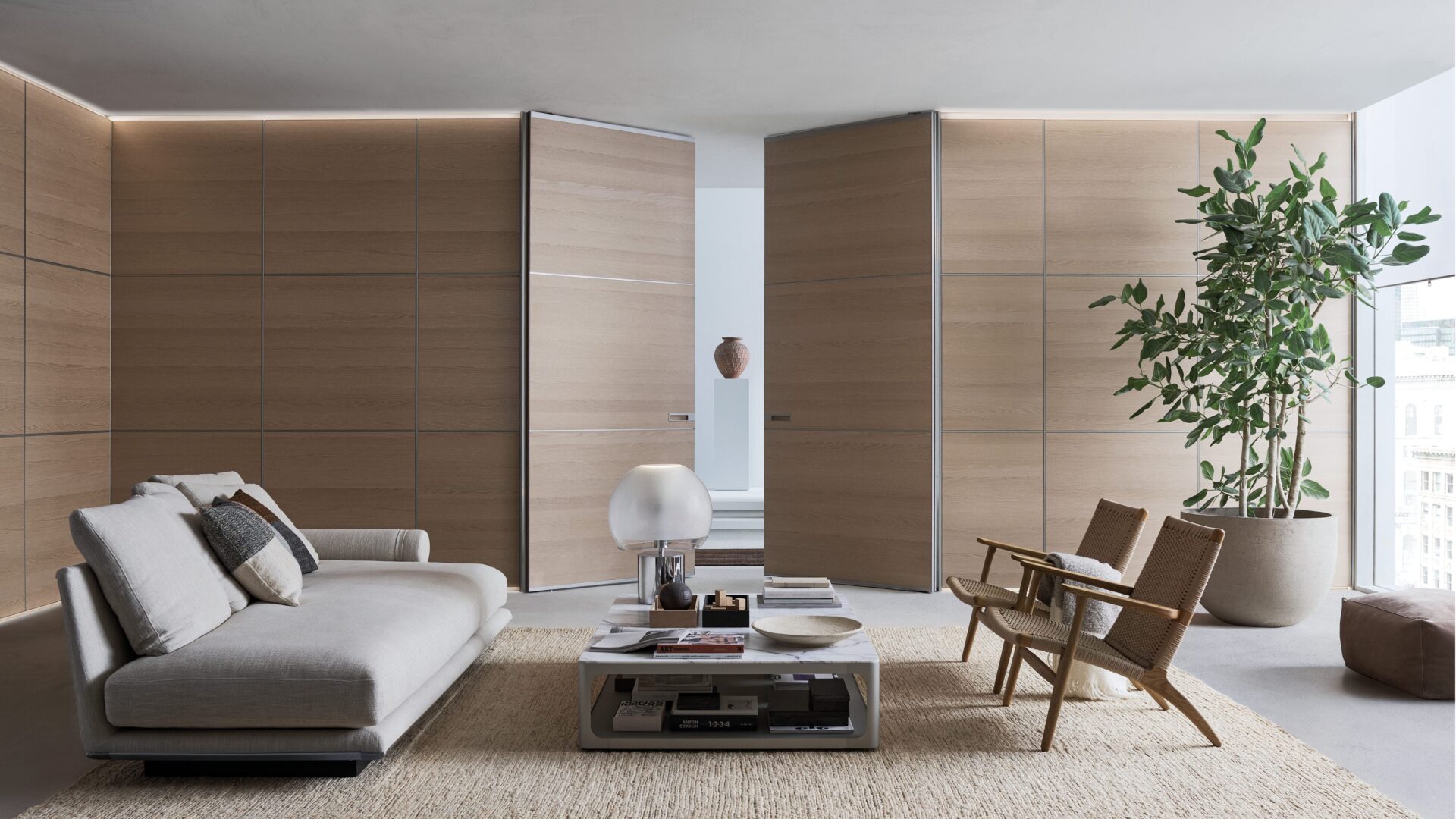 Radius 1 Swing Door