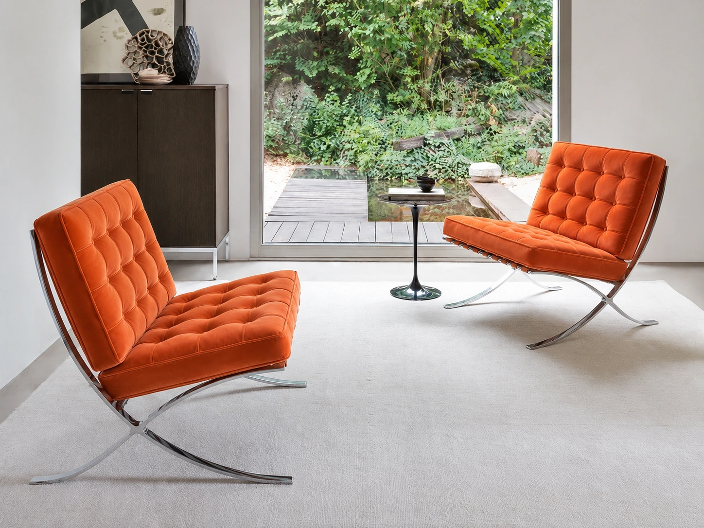 Knoll International Barcelona Relax Sessel und Liegen Struktur verchromt, Bezug Samt Iseo orange, Lederriemen cognac
