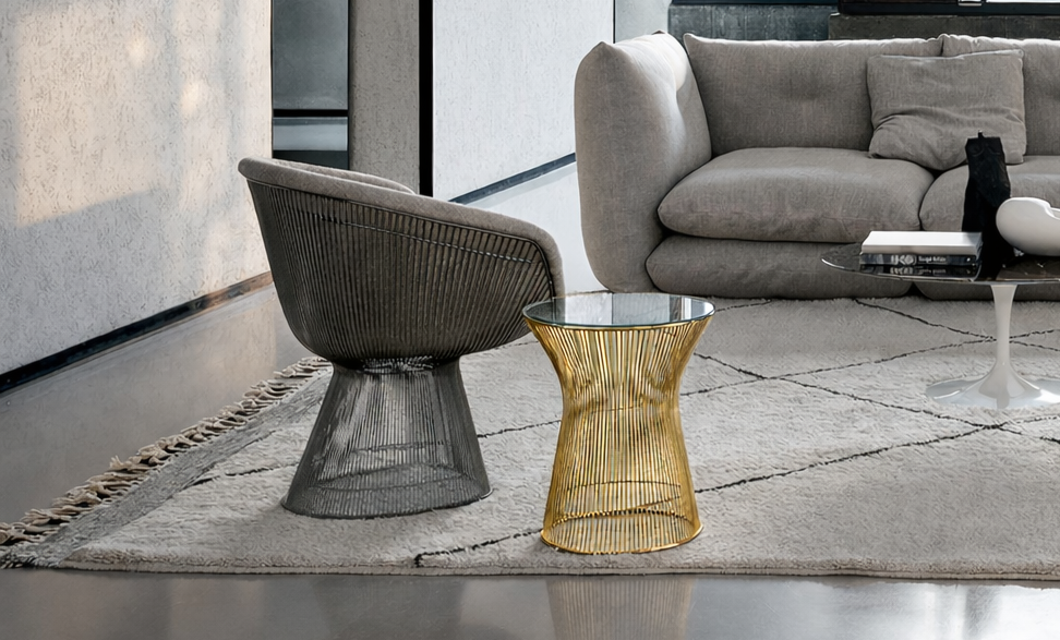 Knoll International Platner Gold Beistelltische Struktur Metall mit 18K Gold überzogen, Tischplatte Klarglas