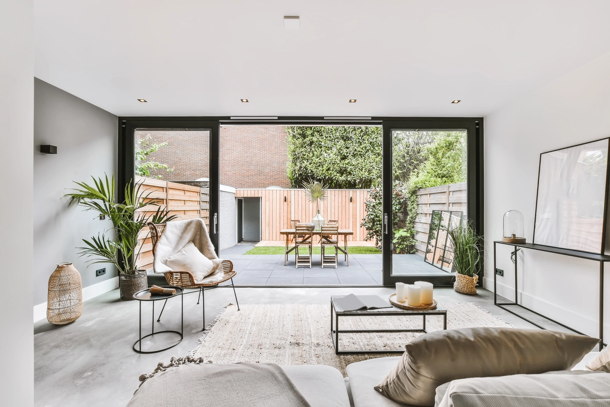 Comment lancer votre gestion de location courte durée en 2025 ?