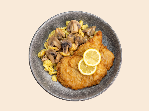 Schnitzel mit Spätzle  und Pilzrahmsauce